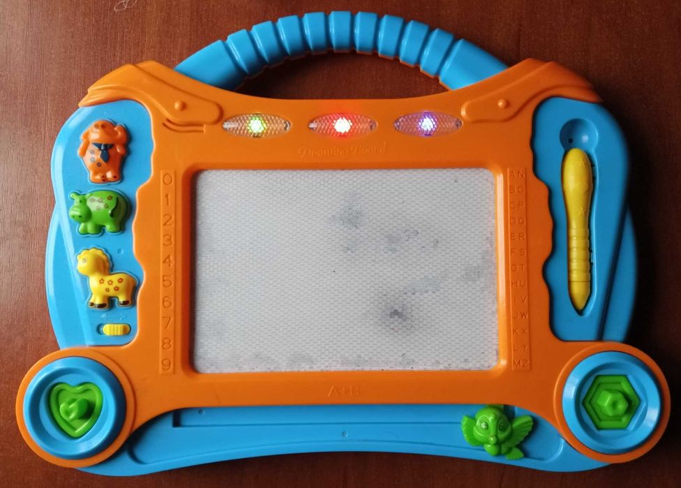 Доска для рисования Каляки-маляки