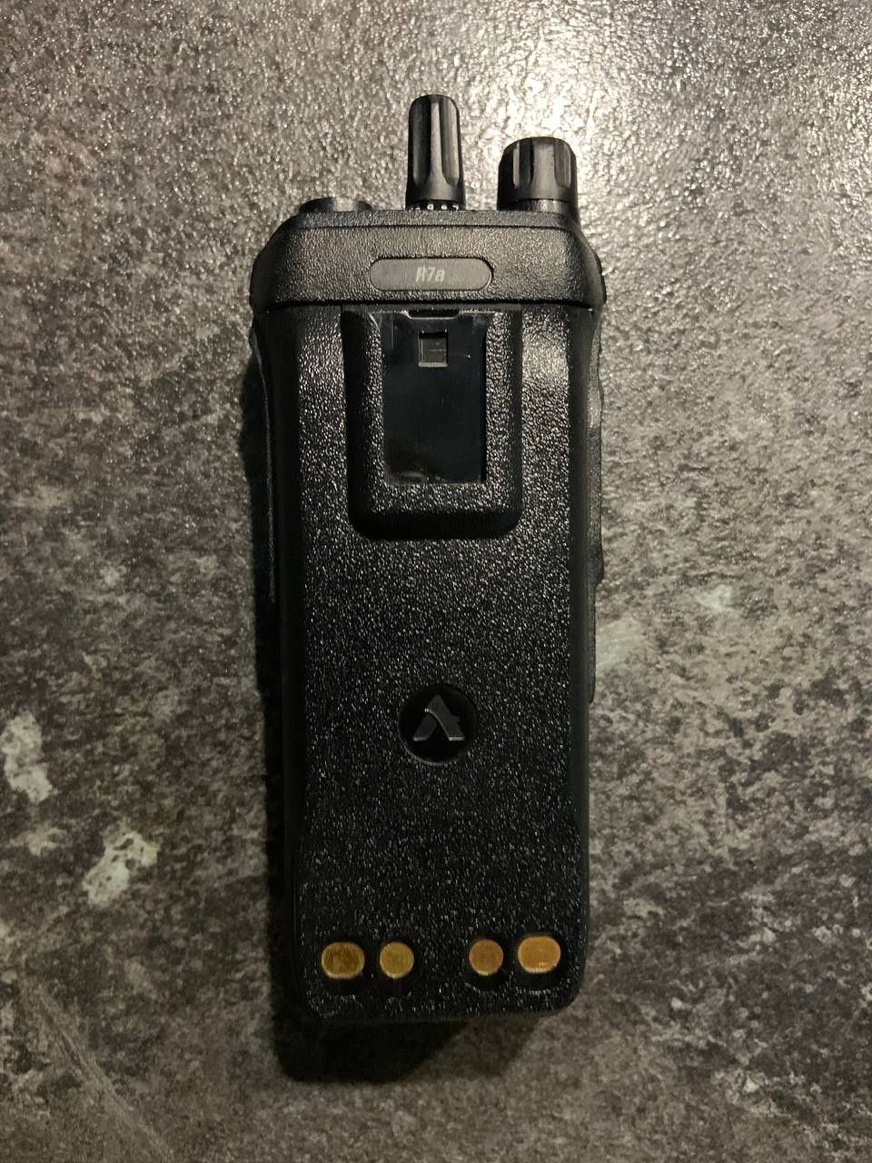 Motorola R7a рація