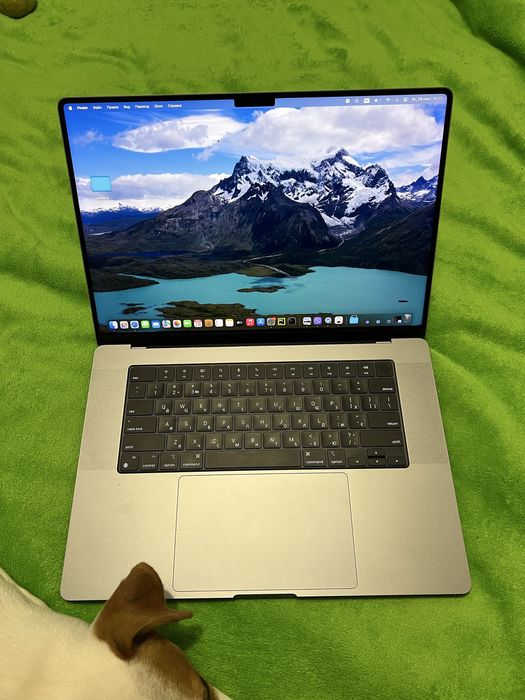MacBook Pro 16, 2021 M1