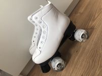 Wrotki biale retro skorzane roz. 37