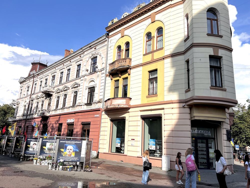 Офісне приміщення на Грушевського, поруч із Стометрівкою