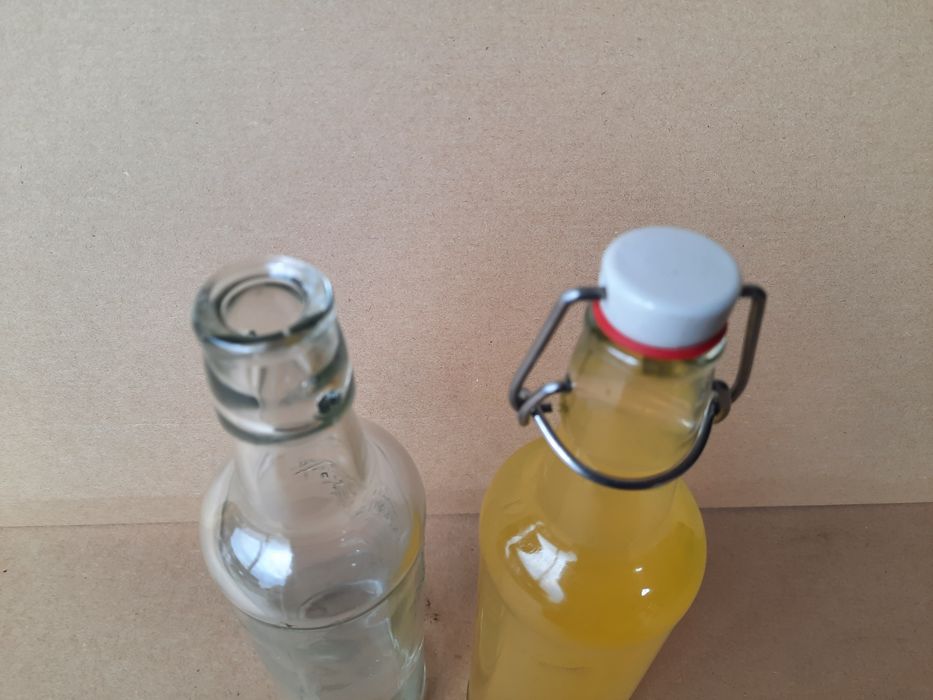 Butelki 500ml  z metalowym zamknięciem