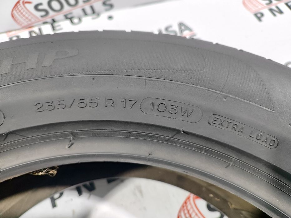 2 pneus semi novos 235-55R17 Michelin - Oferta dos Portes