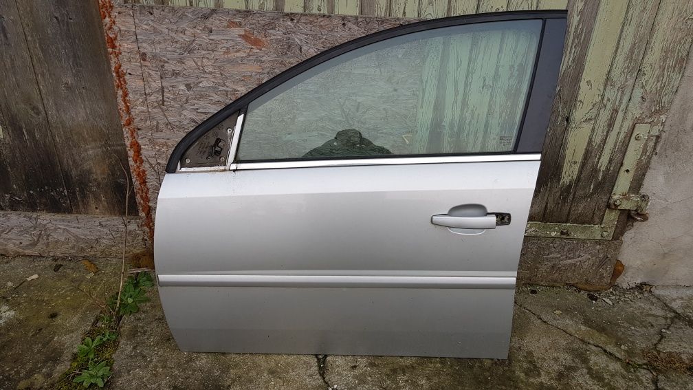 Drzwi lewe kierowcy lewy przod przednie z157 opel vectra c signum