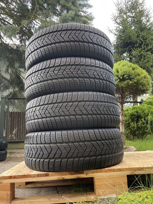 4x PIRELLI Scorpion Winter 235/65R17 104H FR AO