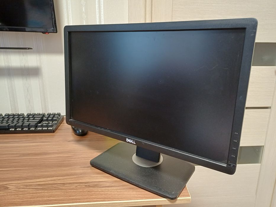 Монитор Dell  відмінний стан