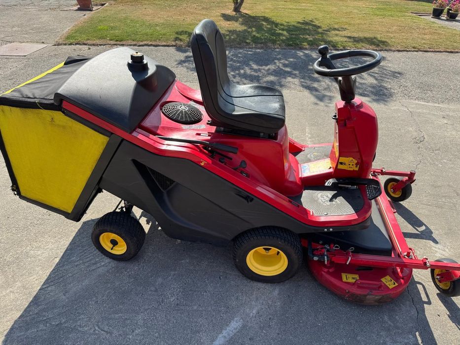 Gianni ferrari 21 koni vanguard stan bdb traktorek kosiarka