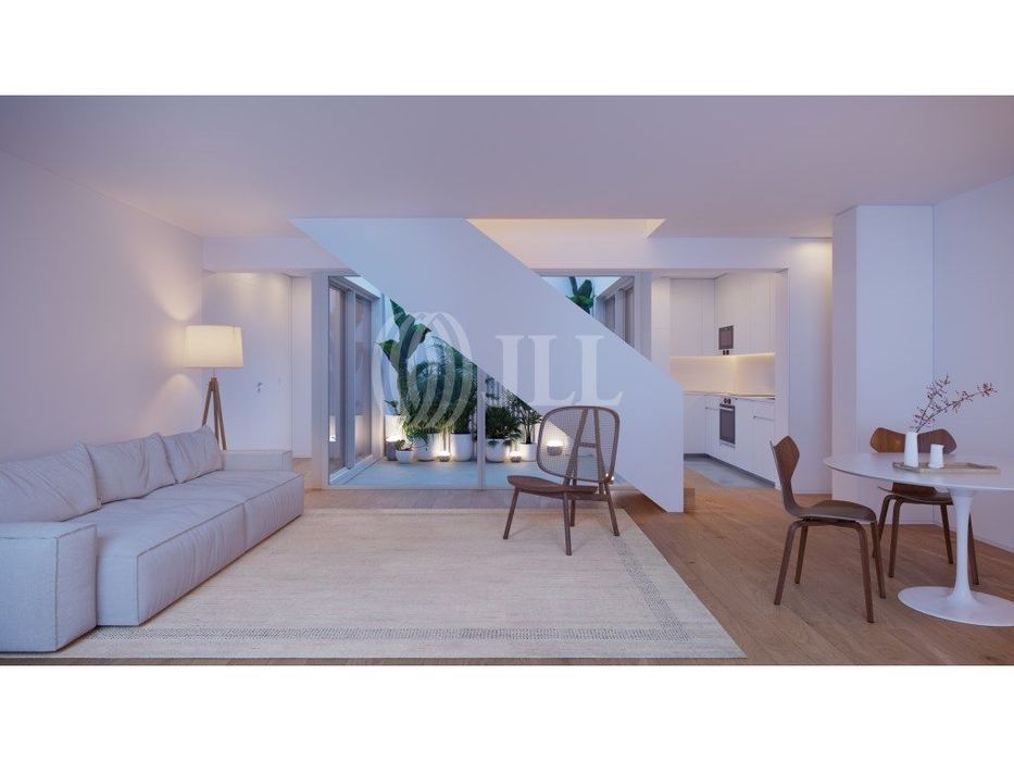 Apartamento T4 duplex, Páteo da Cordoaria, Lisboa