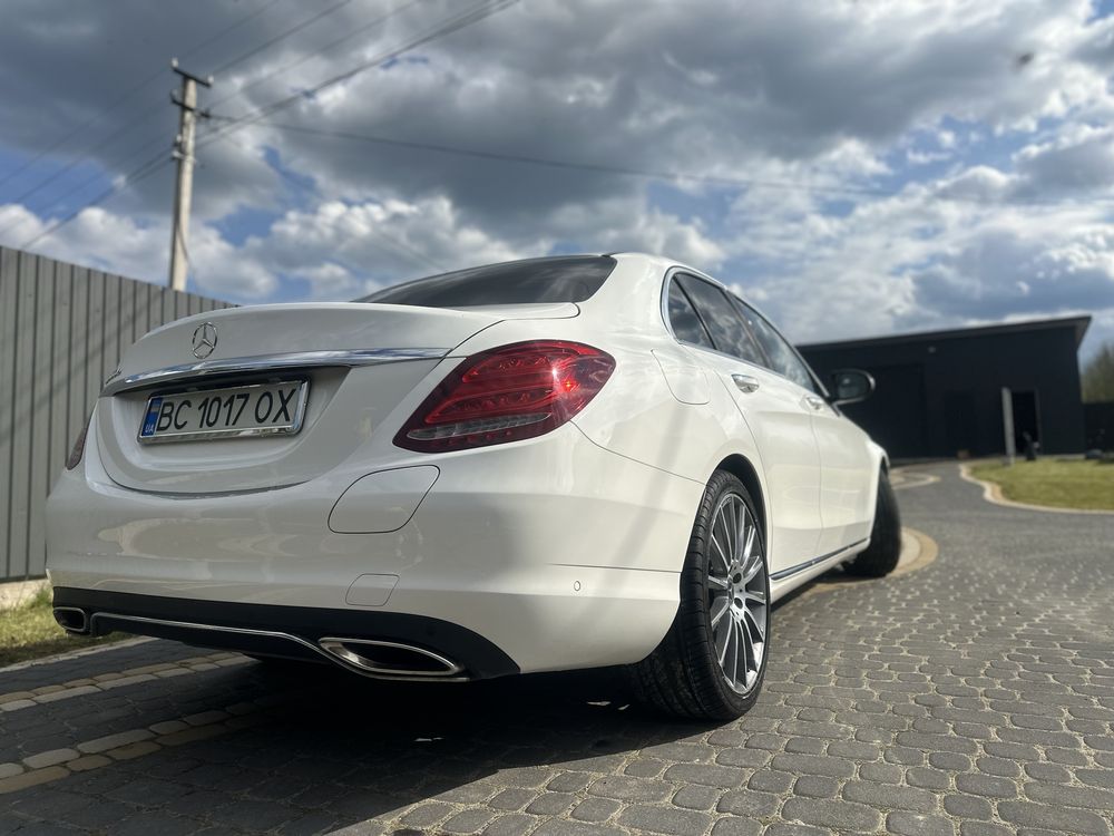 Мерседес с 350 е гібрид