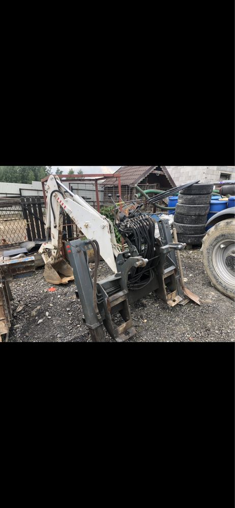 Bobcat 753 + osprzet kopiący