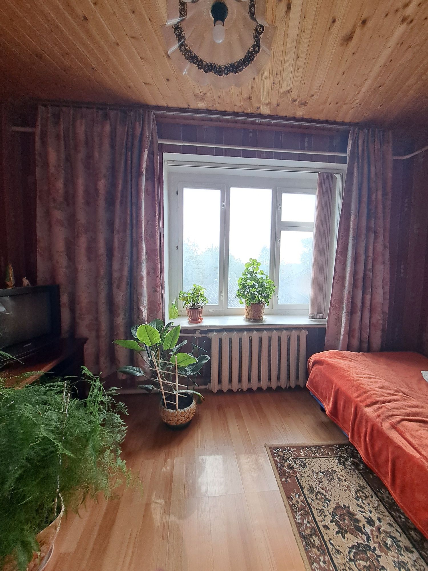 Продається дворівнева квартира у Загвізді