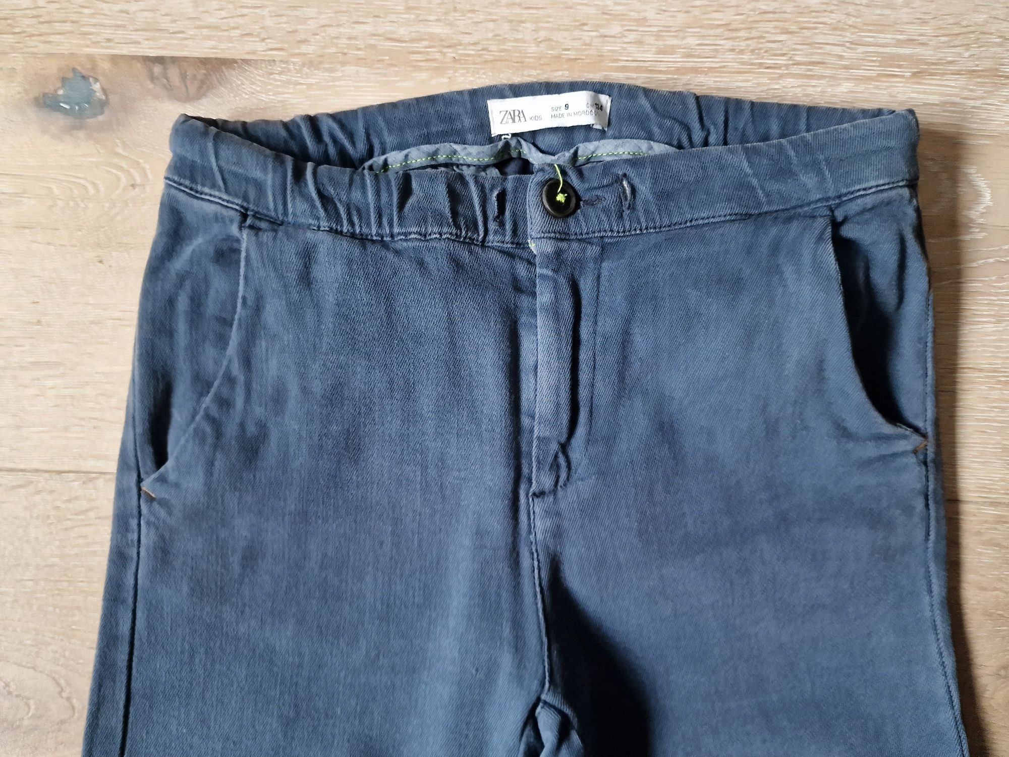 Spodnie typu chinos ZARA roz. 134 cm