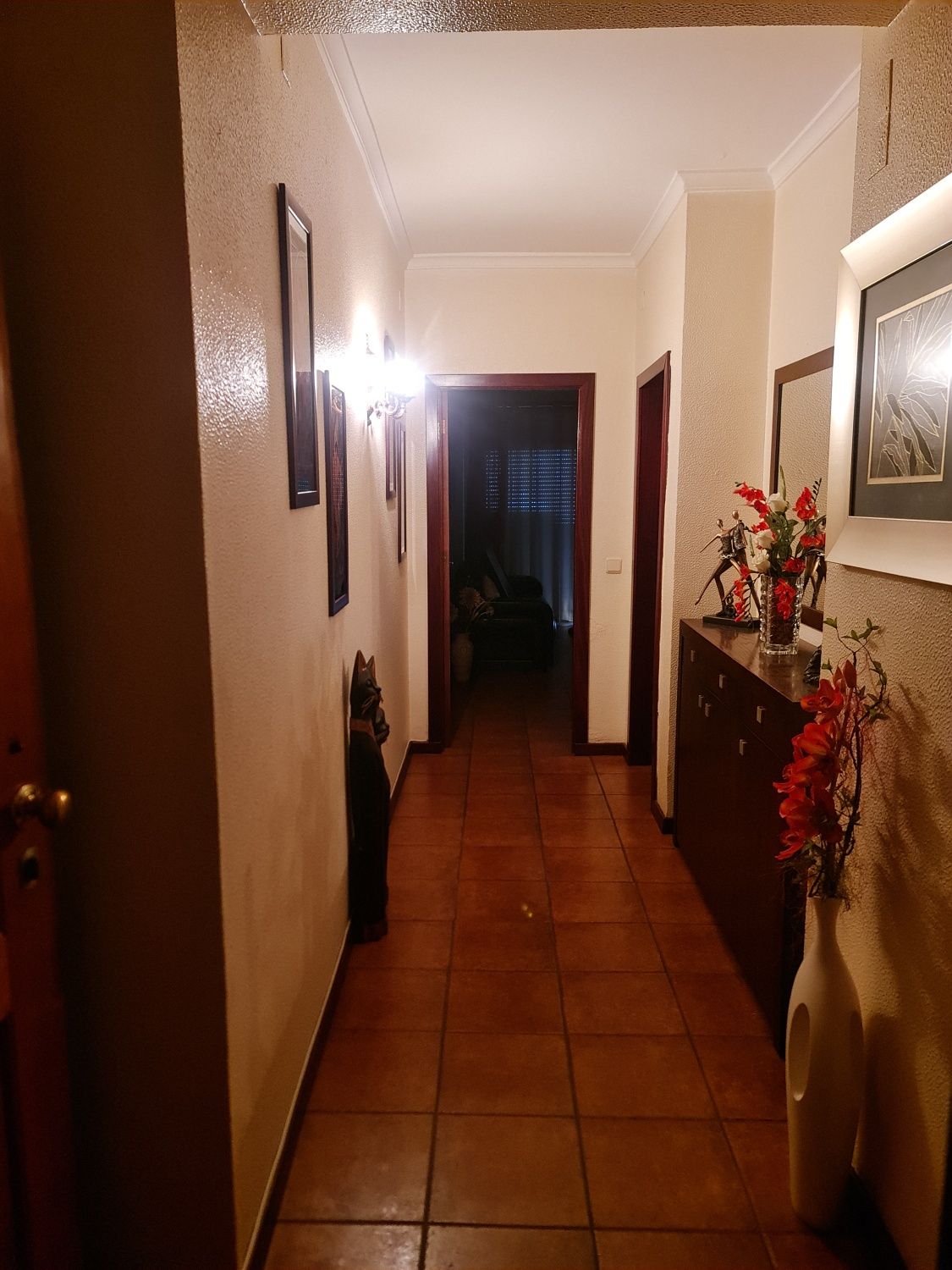 Apartamento T2 com garagem