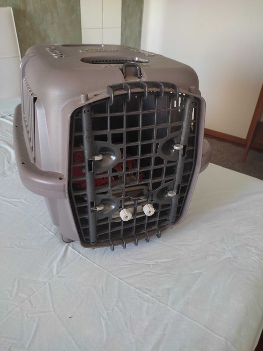 Caixa de transporte para animais