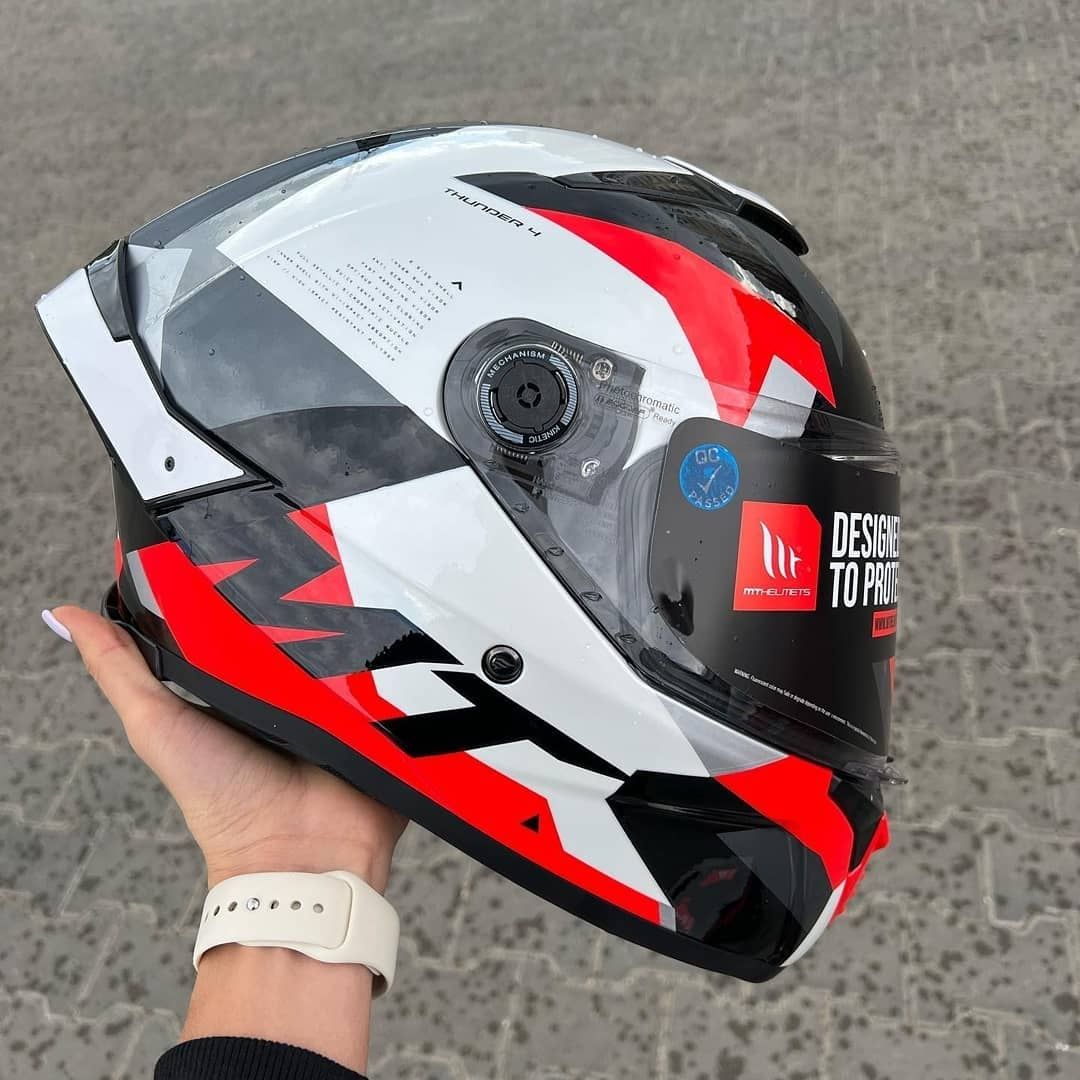 Шлем интеграл MT Thunder 4SV, мотошлем, шлем на мотоцикл MT Helmets