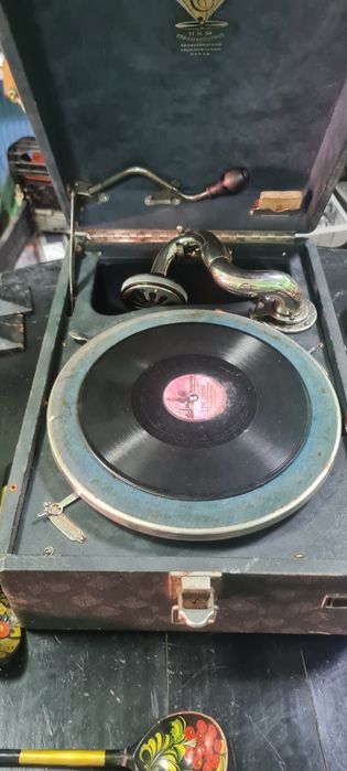 Патифон Н К.М. СССР  Ленинград  30 годы.