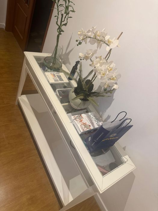 Consola branco - Aparador/hall de entrada