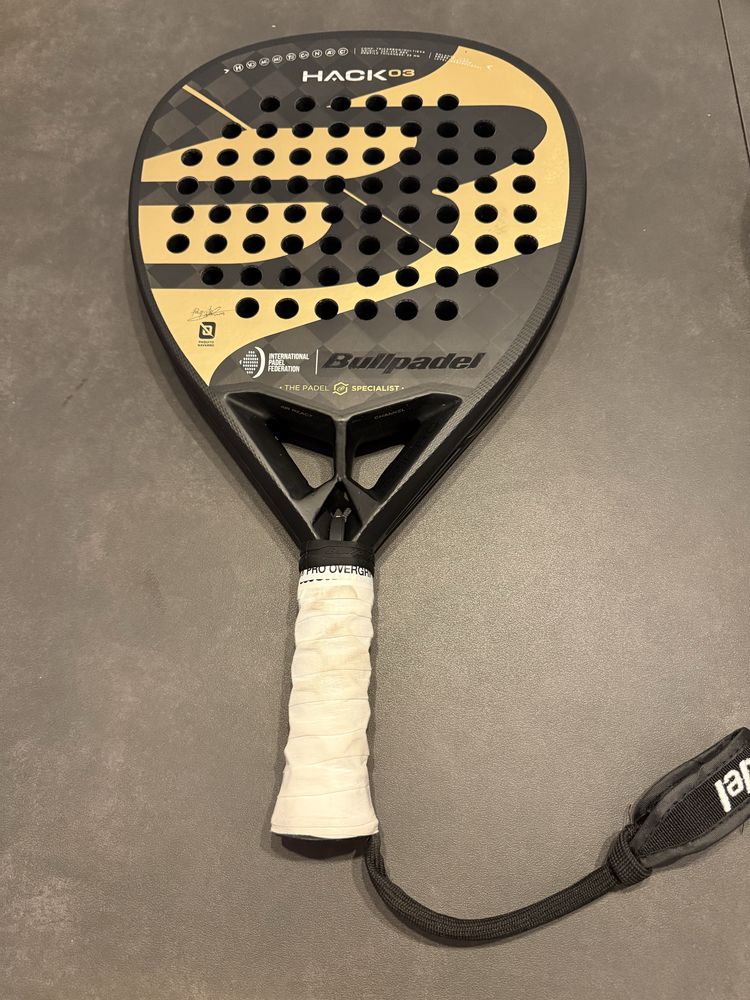 Bullpadel Hack 03 FIP Gold