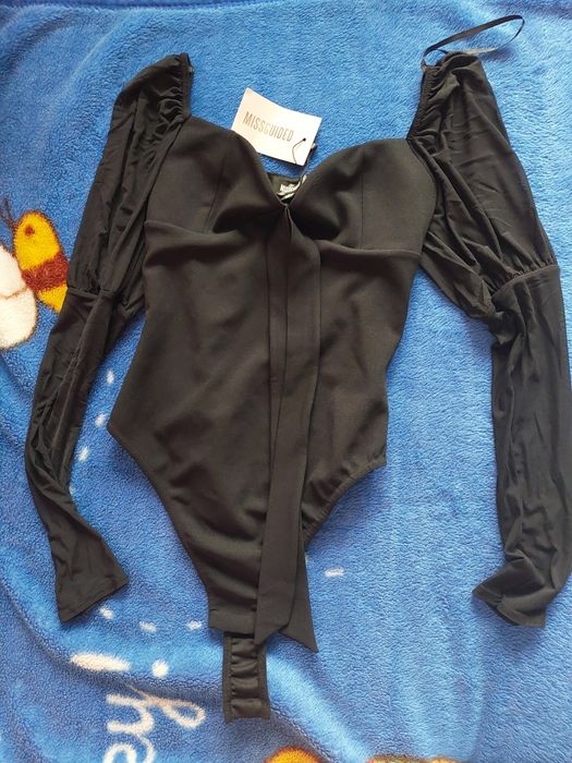 body Missguided czarne
