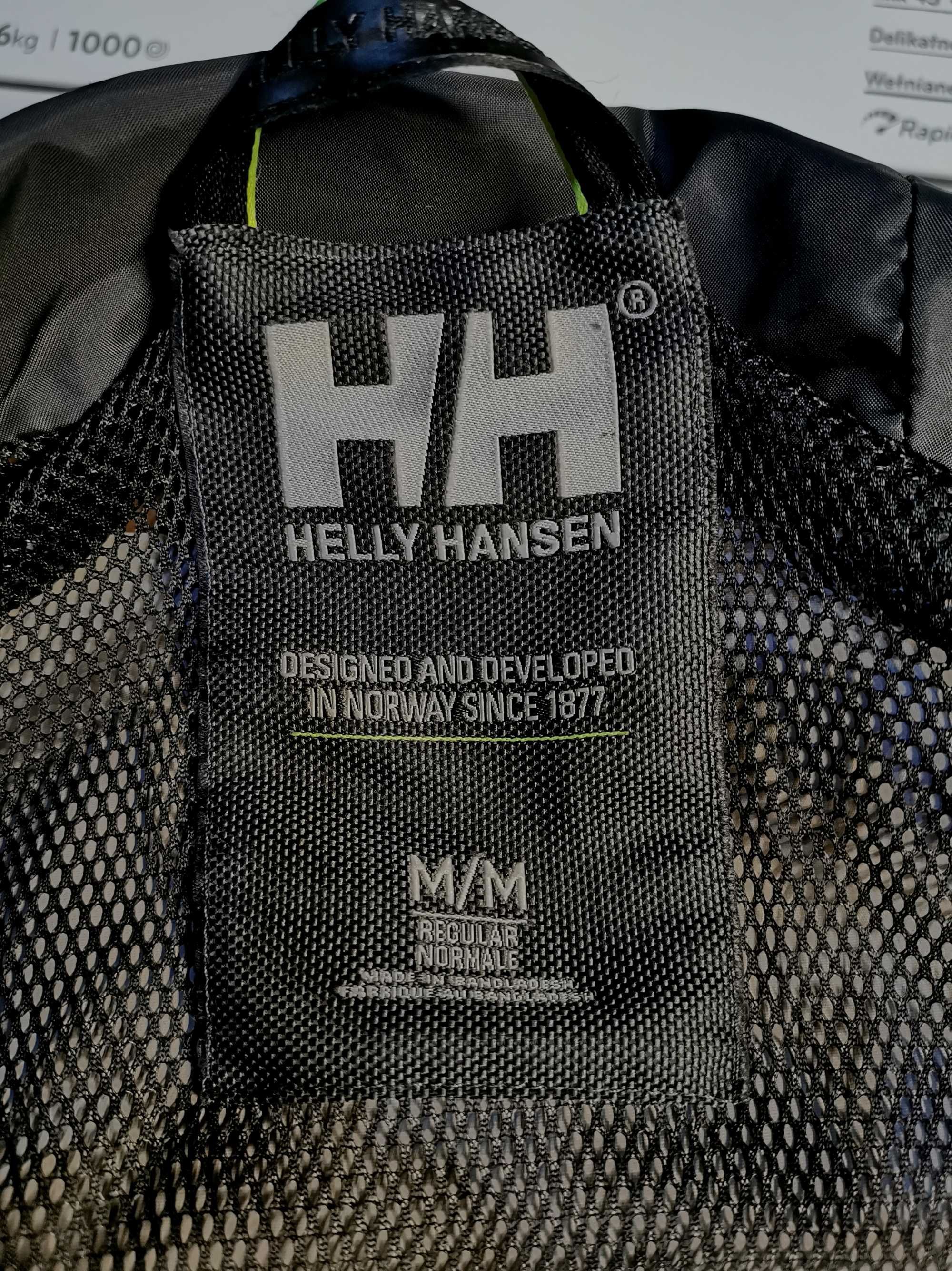 Czarna męska kurtka przeciwdeszczowa Helly Hansen Ervik Jacket rozm. M