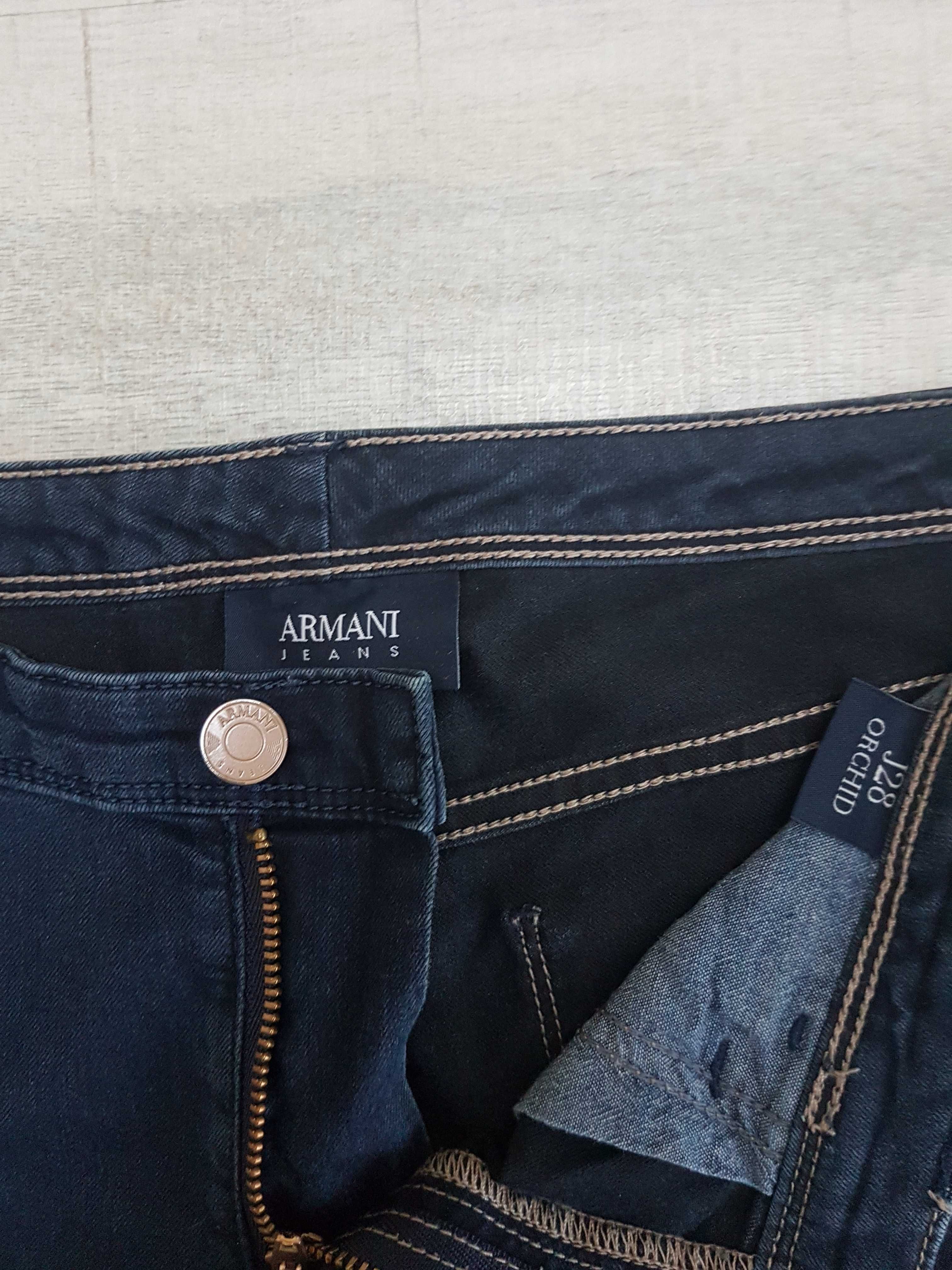 Продам джинси від дому моди Giorgio Armani (оригінал) розмір 26.