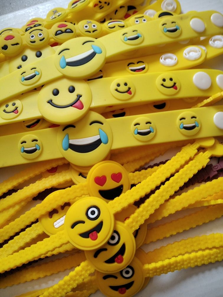 Opaski emotikony dla dzieci 36 sztuk