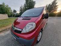 Opel Vivaro 9osób long max długi klimatyzacja 2.0CDTI skrzydełka