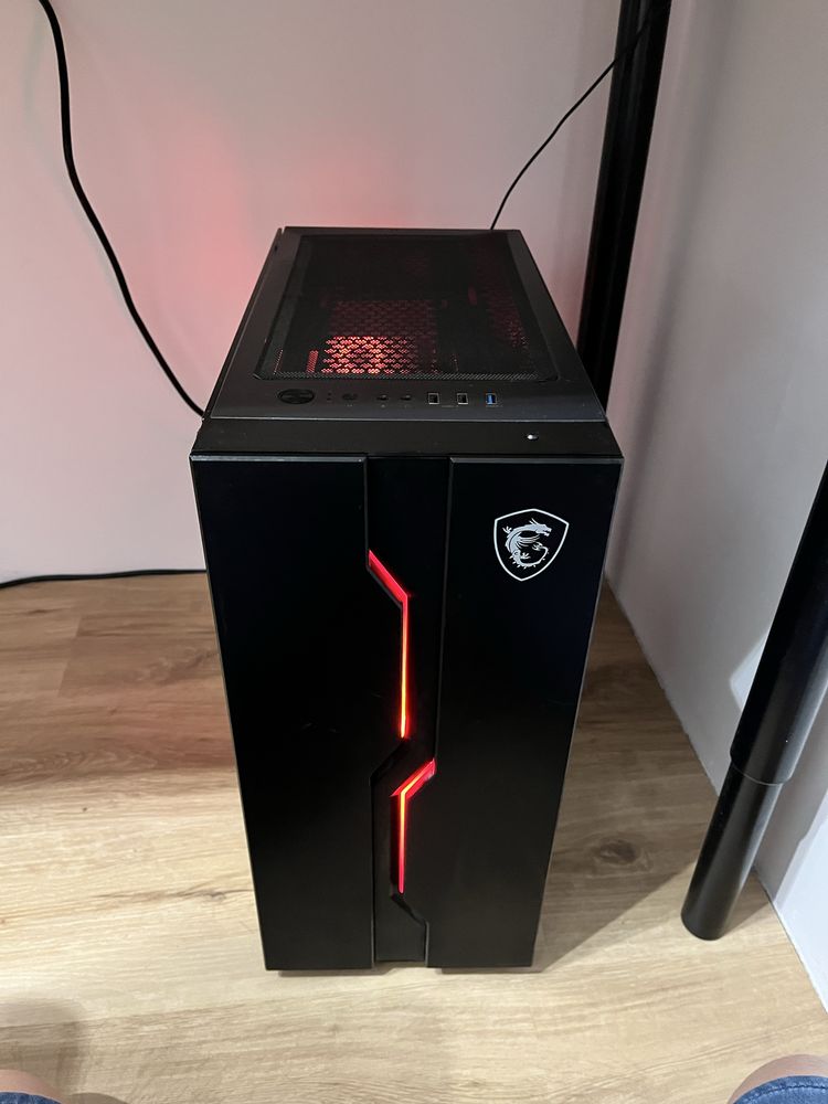 Komputer gameingowy ssd msi  i7 11700k 8 rdzeni gtx 1080 ti 32gb ram