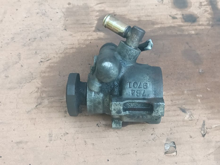 Гідропідсилювач ГУР VW Caddy/Sharan/Golf3/PassatB3-B4/Ford Gelexy.