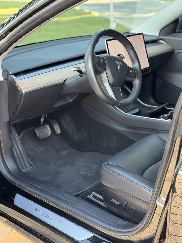 Tesla model 3 Dual motor