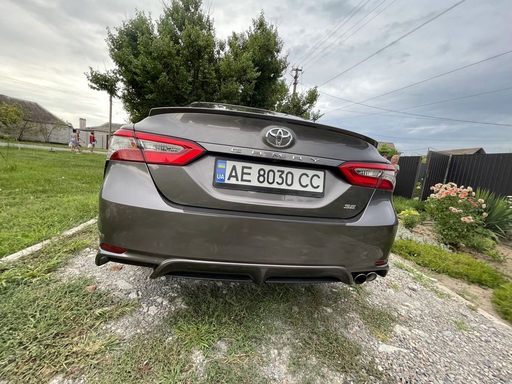 Toyota Camry SE 2018