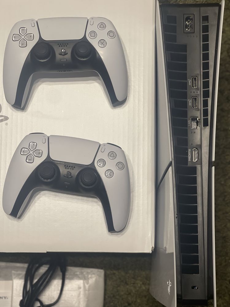 Sony PS5 digital 2024 ігрова ппиставка консоль 2 джостика