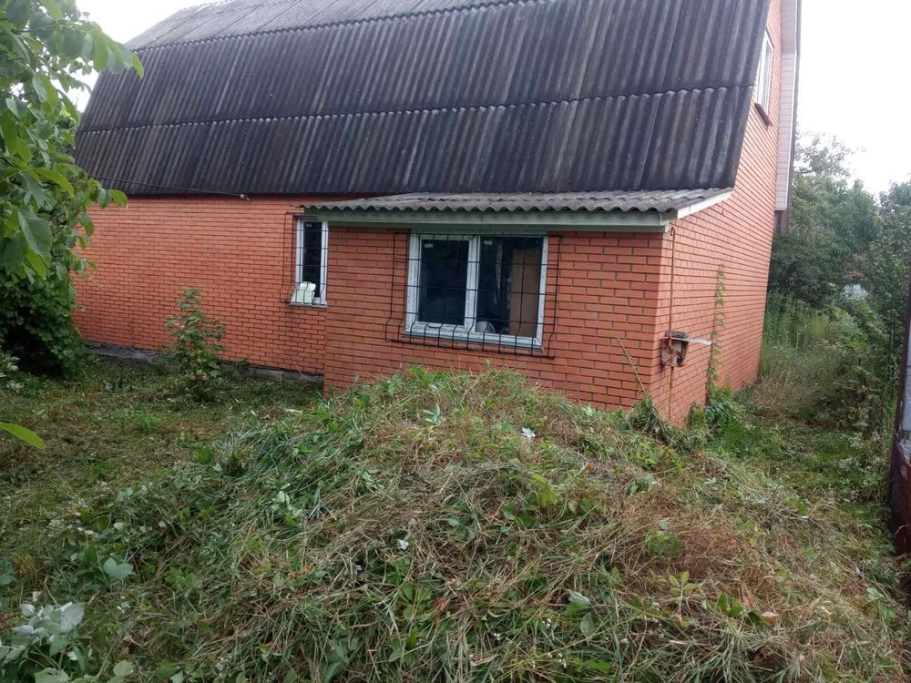 Продаж дачного будинка в Мотовилівці