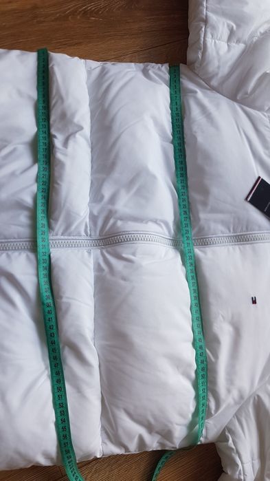 Tommy Hilfiger Ess kurtka płaszcz damski biały ciepły zimowy S / M