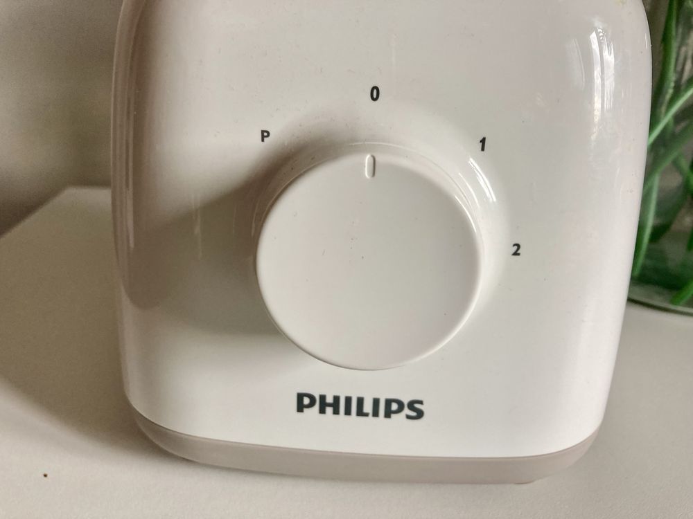 Philips Mikser/Blender Kielichowy HR2100/00