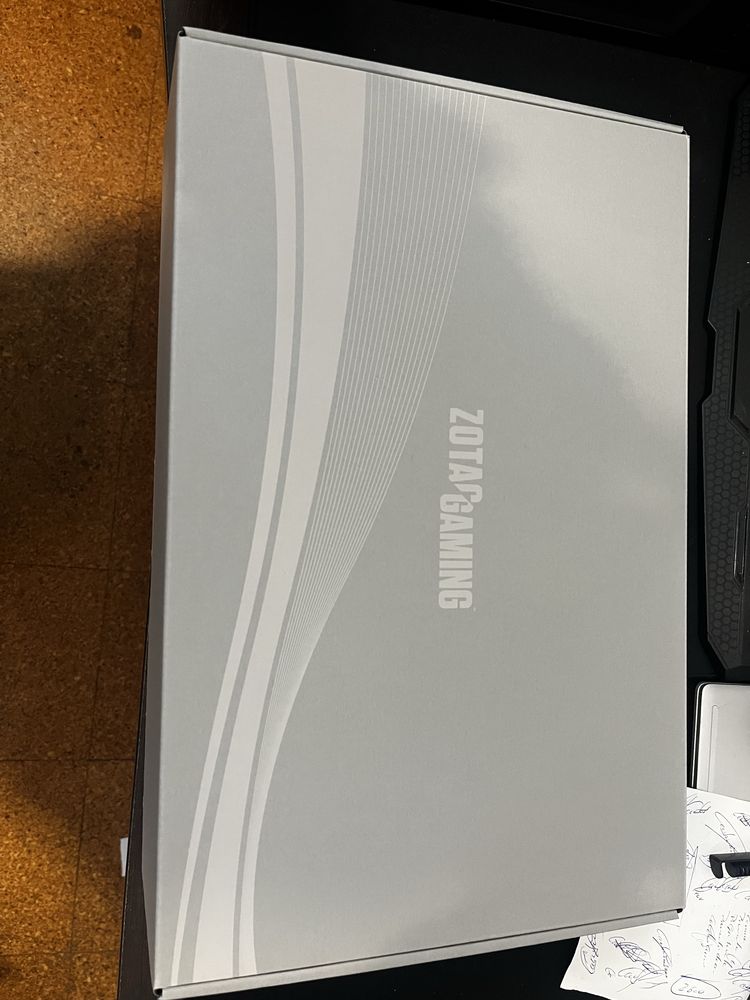 Grafica zotac 4070 Ti Super