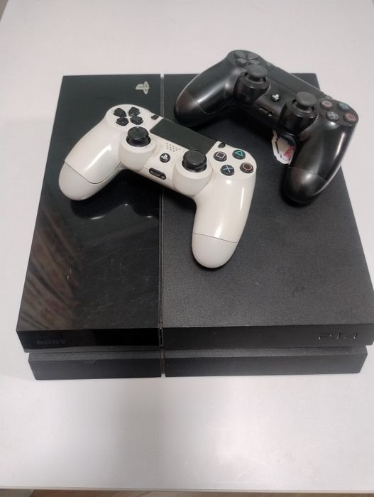 PS4 fat з 2 геймпадами