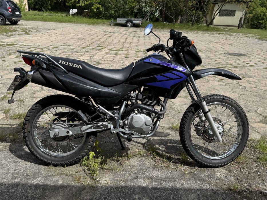 Honda XR125, 2003r wszystkie papiery