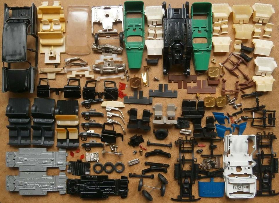 Детали запчасти ИЖ Комби Москвич 408 - 434 Азлк Москвич 2141 СССР 1:43