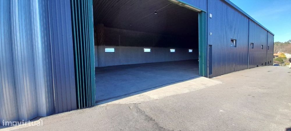 Armazém em Mundão