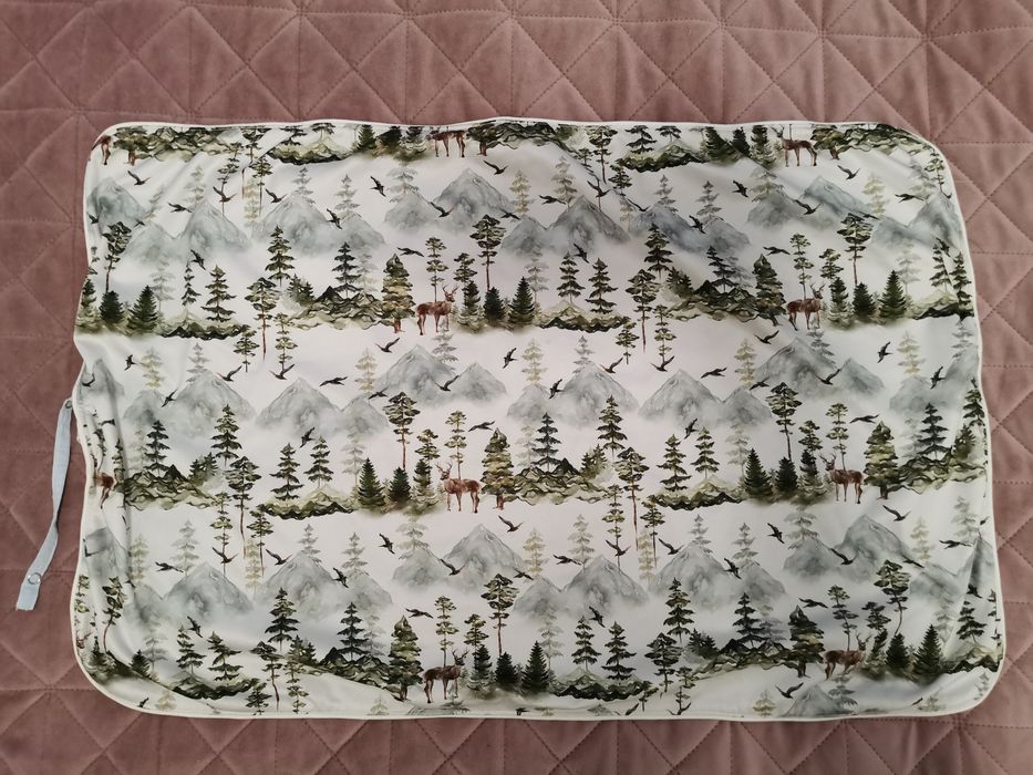 Piękna, nieprzemakalna mata PUL 70x47cm - podkład/przewijak dla dzieci