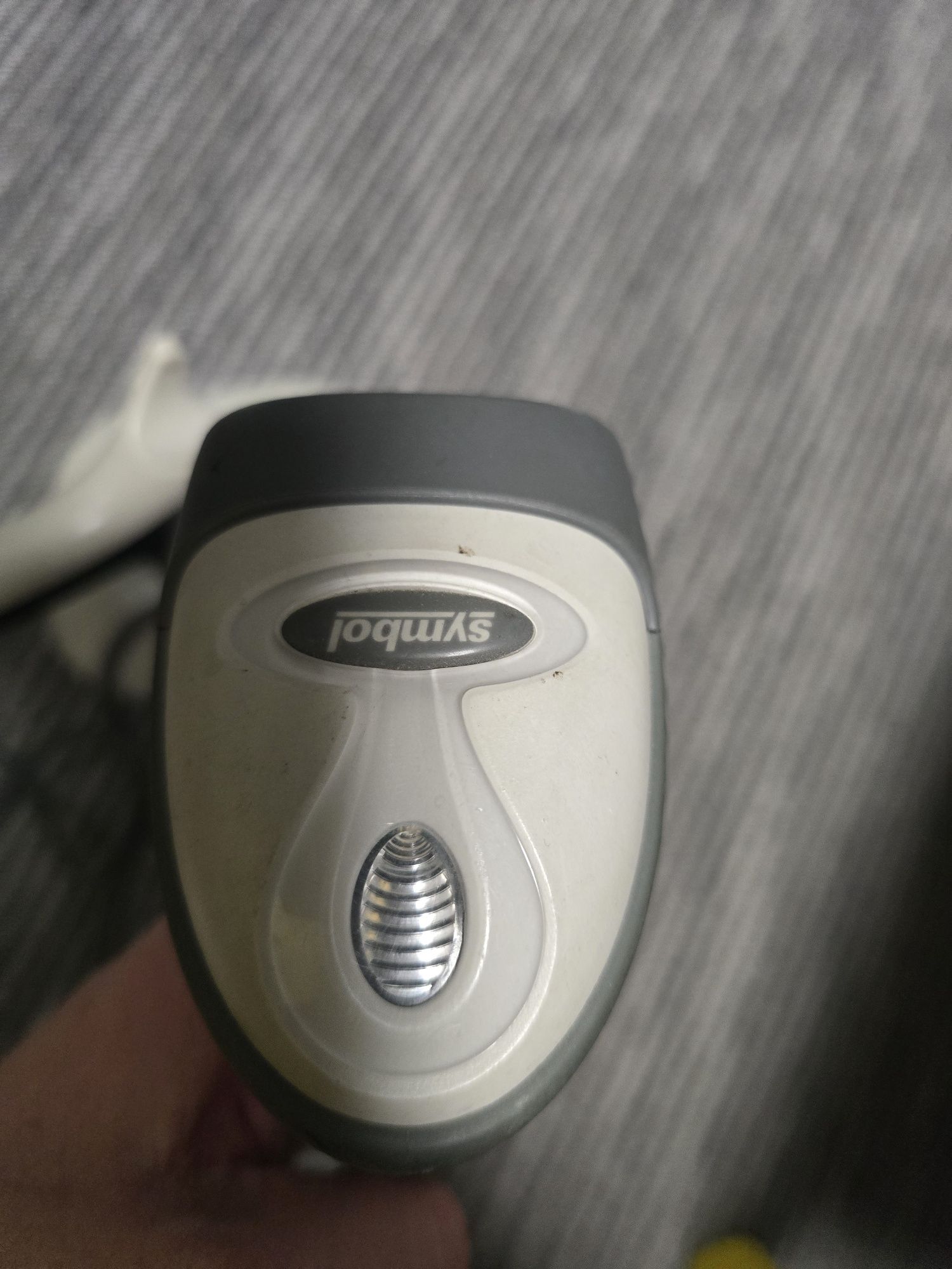 Skaner kodów kreskowych USB
