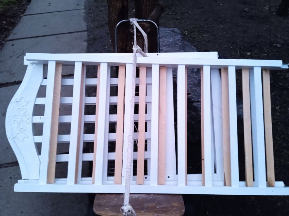 . Детская кроватка, белая,.одеяло,