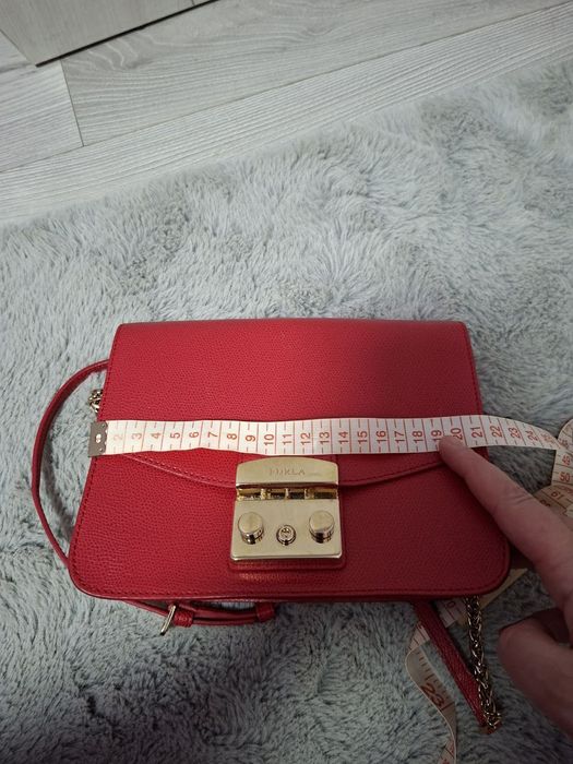 Furla через плече