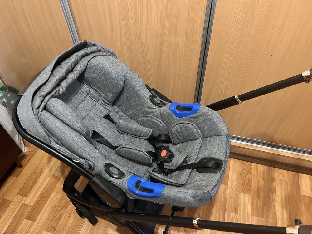 коляска Carrello Epica 3 в 1