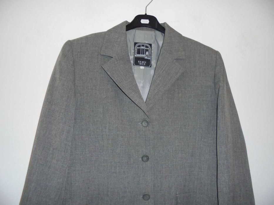 Blazer de mulher cor cinza