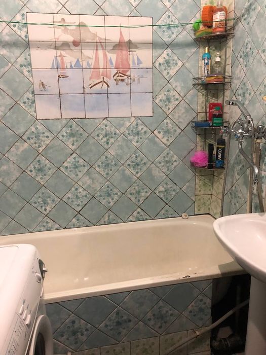 Парню комната подключ-5мин м.Чернігівська (микитенко 27)Набирайте!