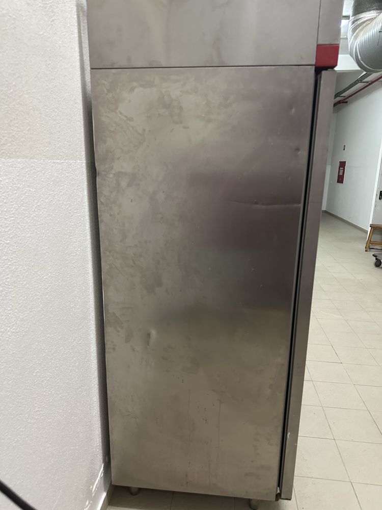 Armário frigorífico inox 2 portas marca friemo