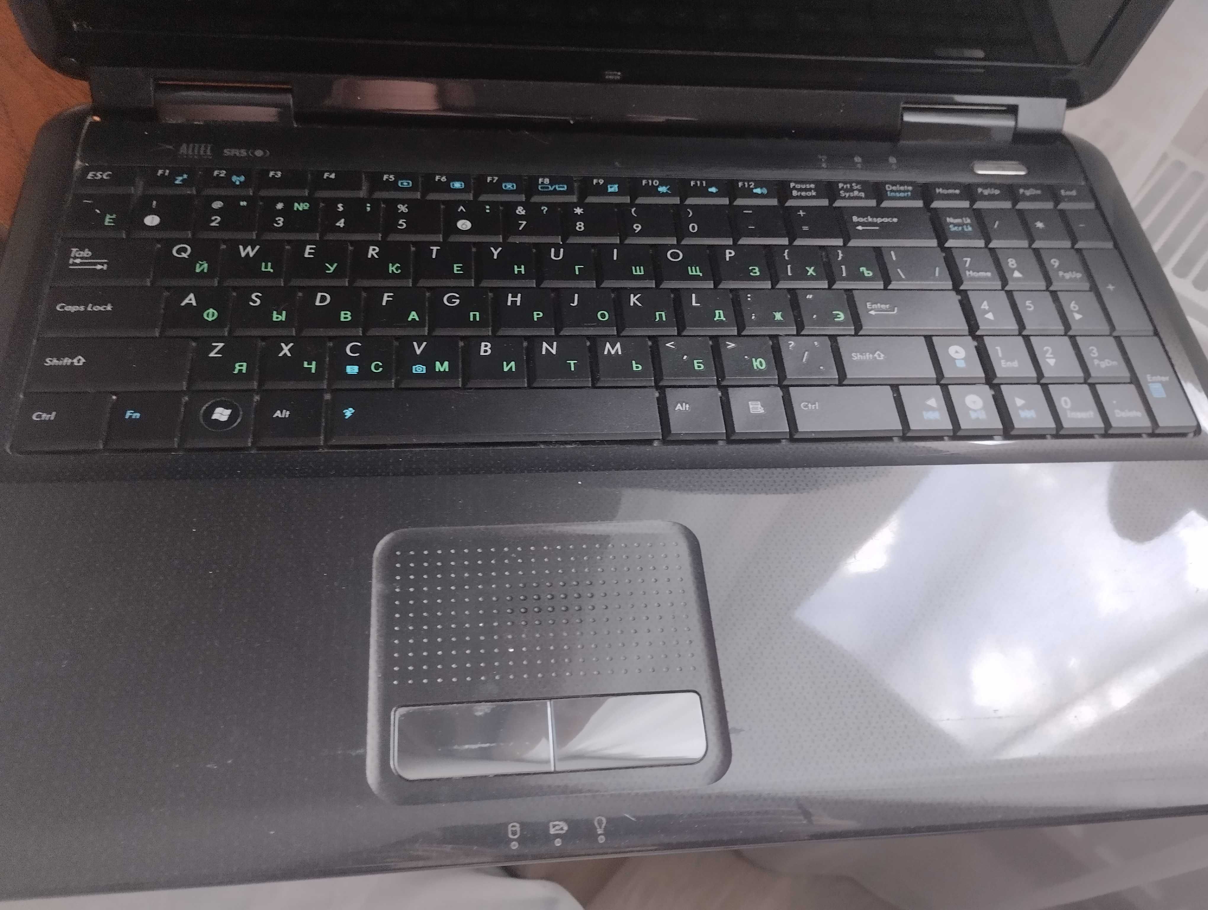 Ноутбук Asus K50IJ