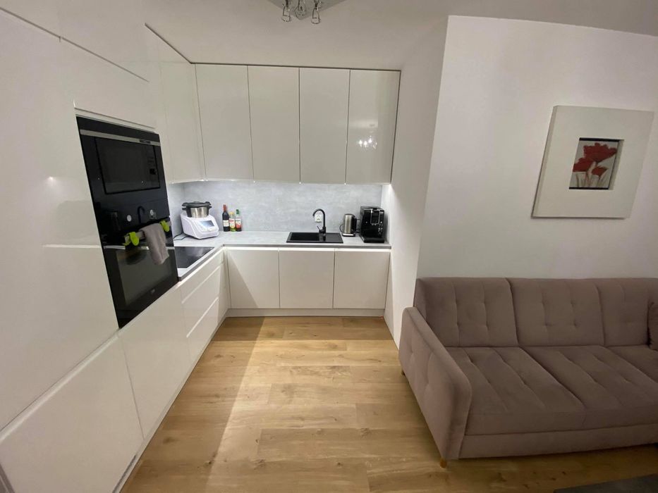 Sprzedam mieszkanie 2-pokojowe Wrocław Tarnogaj- osiedle di Trevi